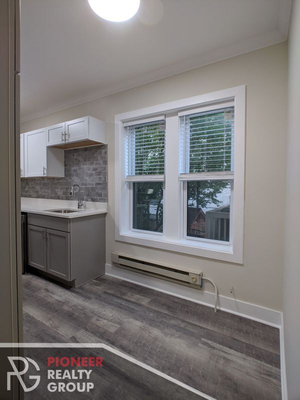Photo - 3821 N Greenview Ave Unit 1E