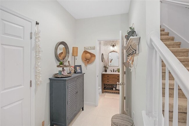 Photo - 4816 Cliveden Loop