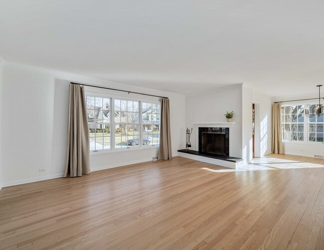 Photo - 4360 Prospect Ave