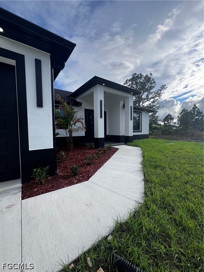 Photo - 3311 42nd St SW