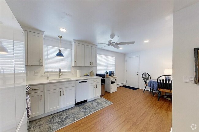 Building Photo - 70 Carroll Ave Unit 1009 Rental