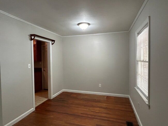 Photo - 14 Dogwood Ave