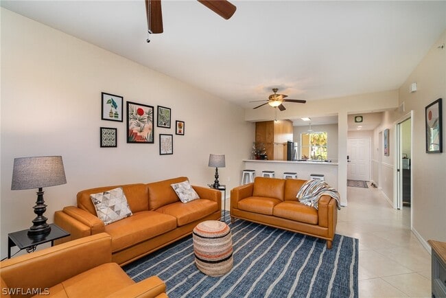 Photo - 21330 Lancaster Run Unidad 1211