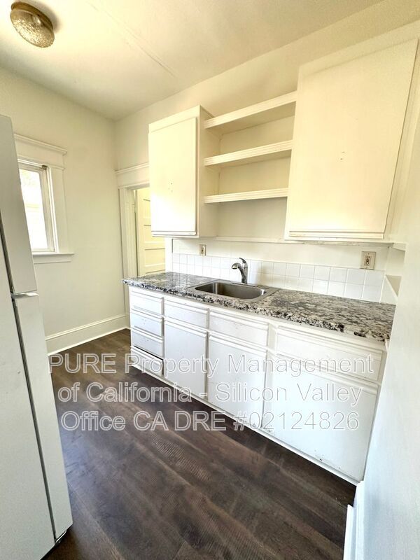 Photo - 373 Richmond Ave Unidad #2
