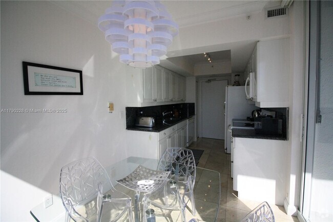 Building Photo - 21205 Yacht Club Dr Rental