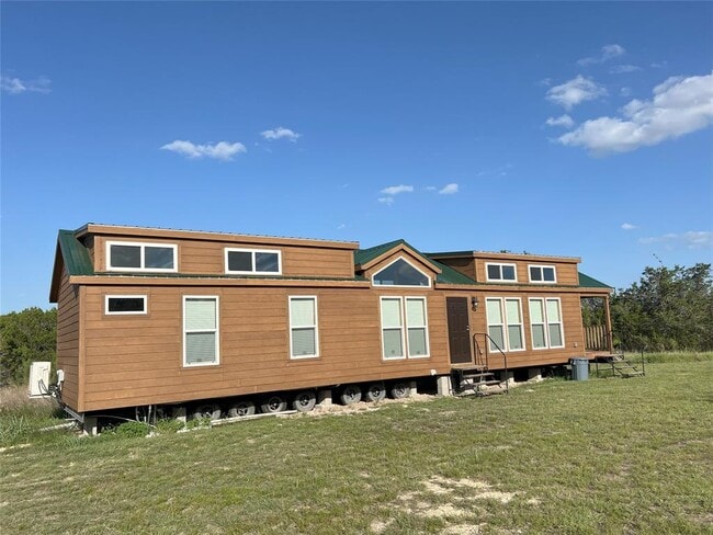 Photo - 3528 FM 1174