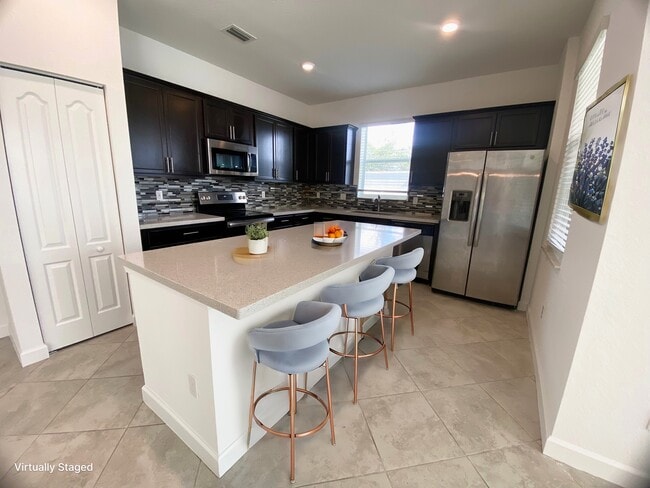 Photo - 7879 NW Greenbank Cir