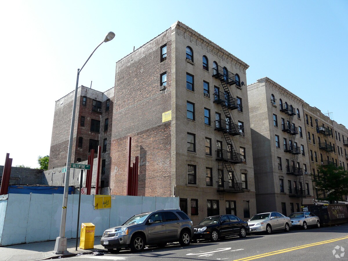 2400 Valentine Ave - 2400 Valentine Ave