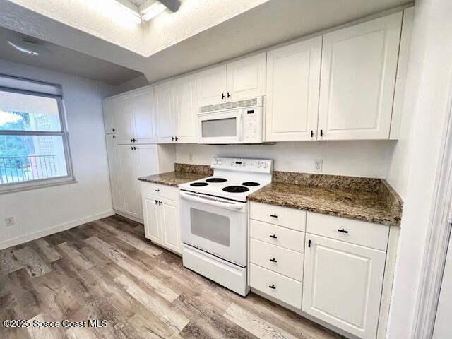 Photo - 102 Riverside Dr Unit 205