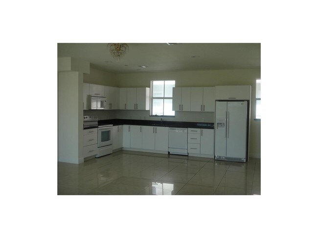 Photo - 1705 Johnson St