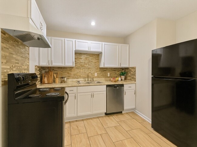 Photo - Spacious 4 Bed,1 Bath Home in Kansas City