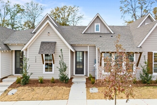 Building Photo - 116 Summer St