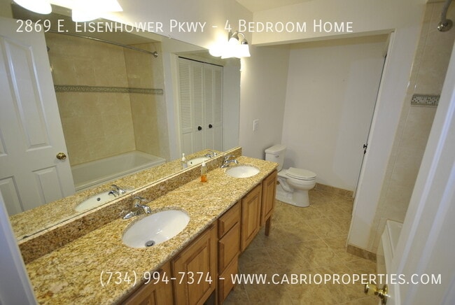 Photo - 2869 E Eisenhower Pkwy