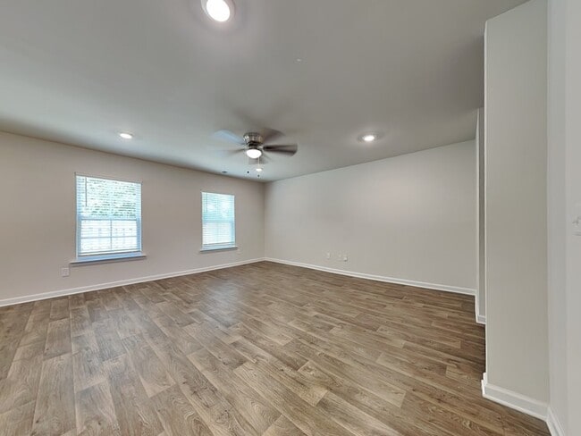 Photo - 278 Bent Holly Dr