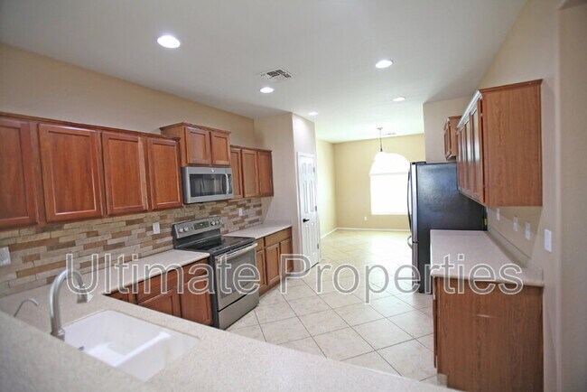 Photo - 18028 W Golden Ln