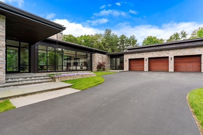 Photo - 63 Sylvan Ln