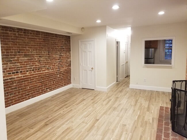 1005 Massachusetts Avenue Northeast Unit B