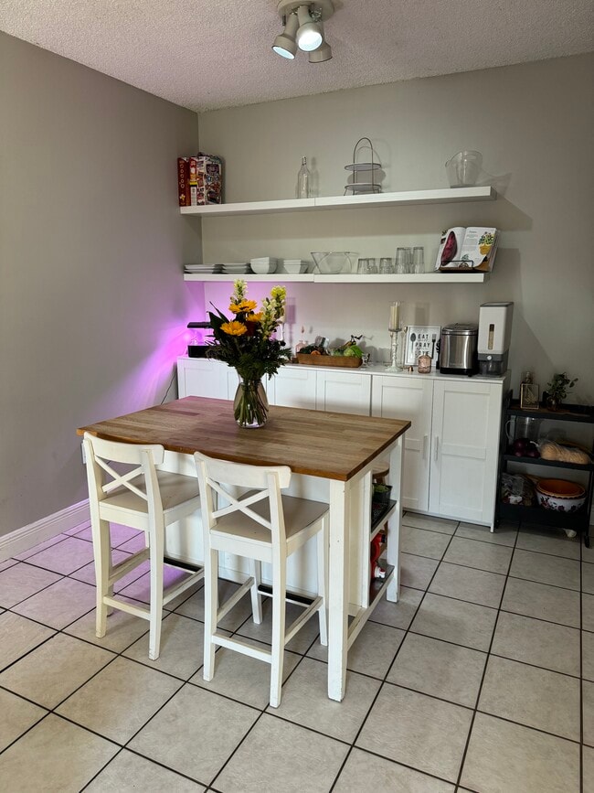 dining room - 1881 NW 96th Ter Unit 7G