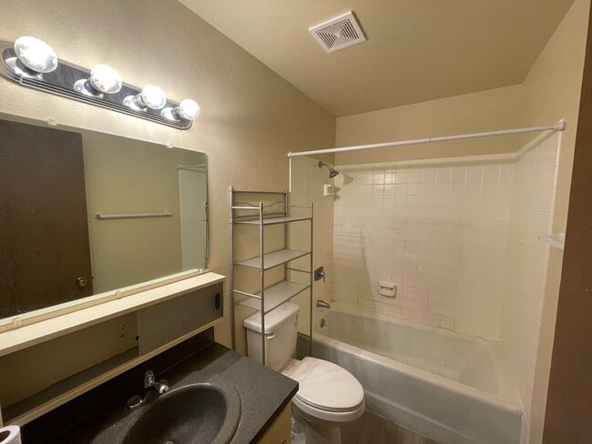 Photo - 310 Moccasin Trail Unit 310