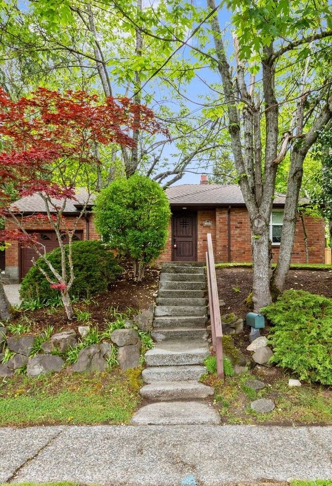 DARLING BUNGALOW in Desirable Arroyo Heigh... - DARLING BUNGALOW in Desirable Arroyo Heigh... House