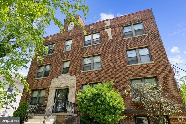 Building Photo - 5601 Colorado Ave NW Unit 1 Rental