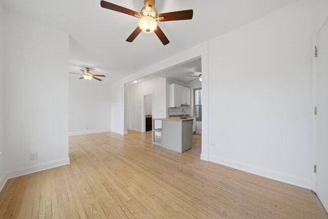 Photo - 2900 N Richmond St Unit 1R