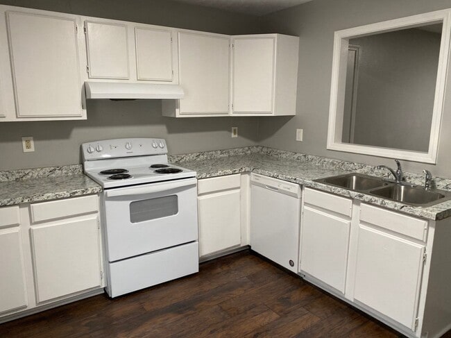 Photo - 22 Brianfield Cv Unidad A