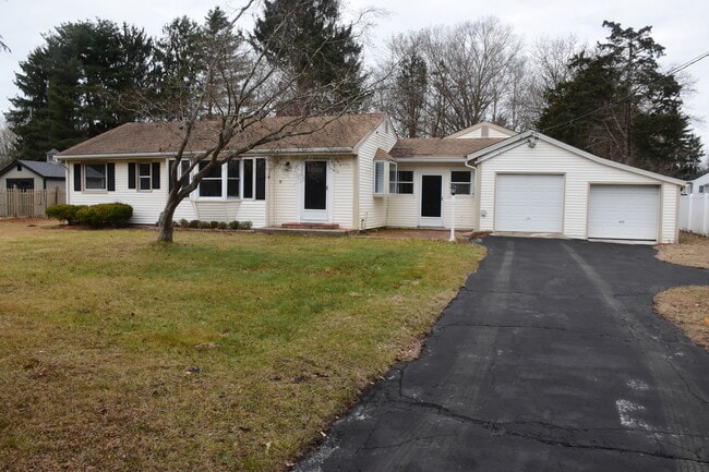Photo - 75 Fairview Dr House