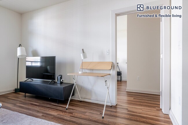 Photo - 36 River St Unit SI FL2-ID1214