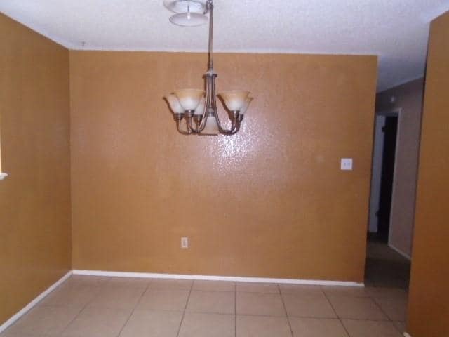 Photo - 874 N Judge Ely Blvd