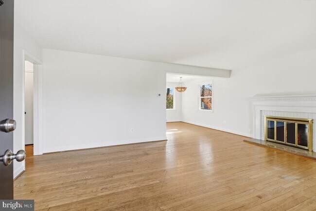 Photo - 2809 Pierpont St