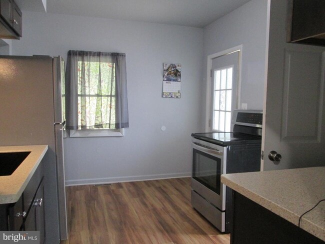 Photo - 1208 Locust St