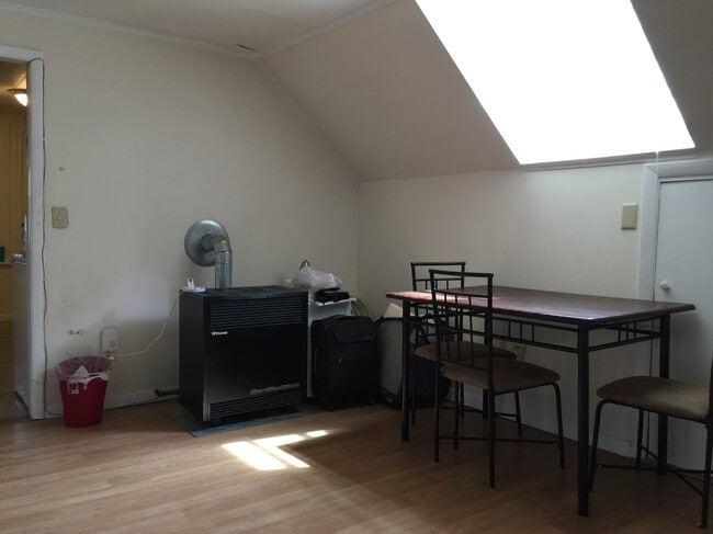Photo - 3 Cheney St Unit 2