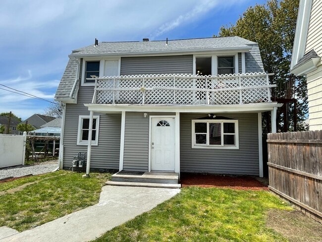 Building Photo - 64 Arnold St Unit 3 Rental
