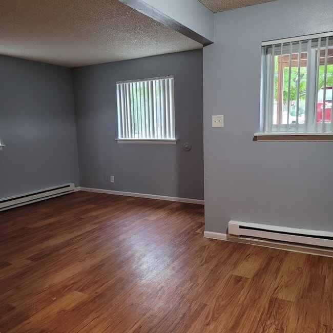 Photo - 200 S Ingalls St Unidad 4