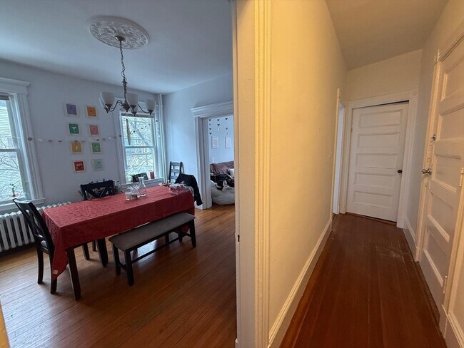 Photo - 98 Cypress St Unit 3