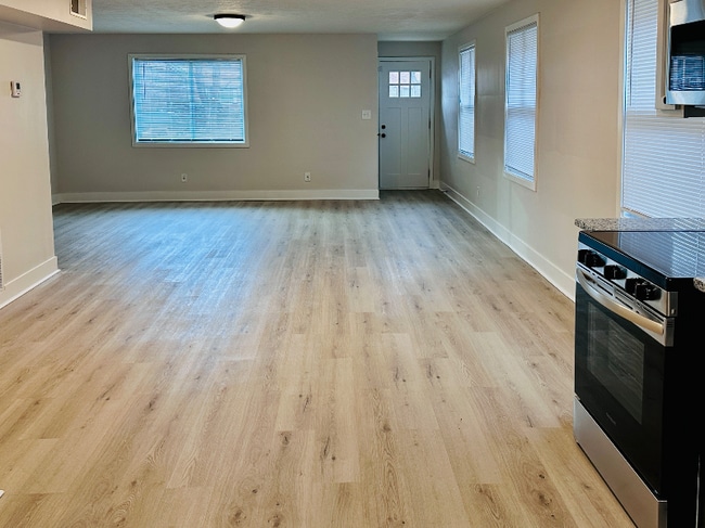 Photo - 1001 N 40th St