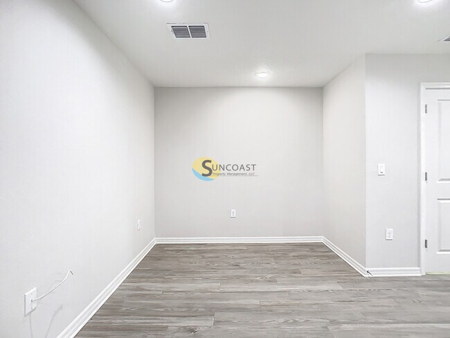 Photo - 3821 SW 43rd Ct Unit 110