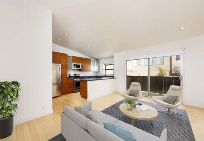 Photo - 11634 Gorham Ave Unidad 203