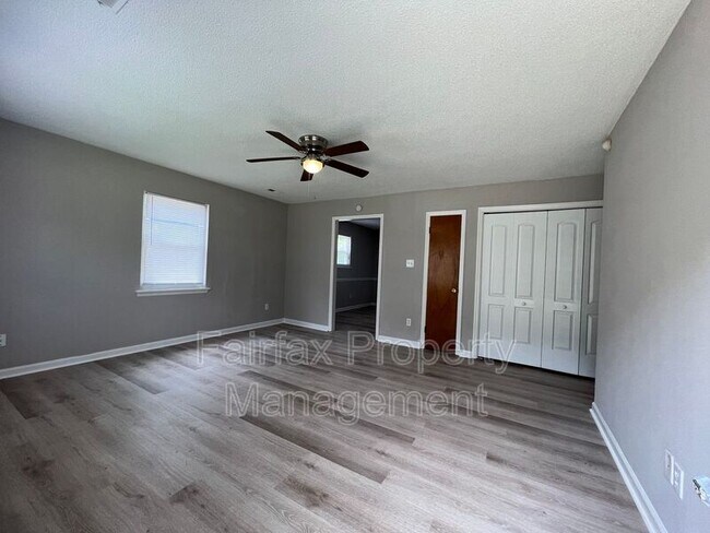 Photo - 1117 Pecan Pl