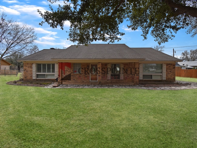 Photo - Coming Soon! 3 Bedroom Home On Lake Tyler!