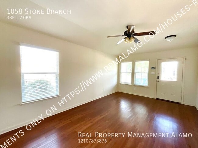 Photo - 1058 Stone Branch