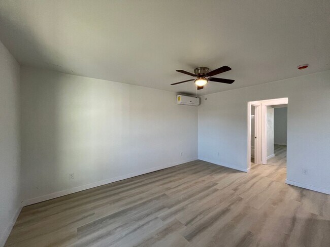 Photo - SECOND STORY APARTMENT WITH WATER PAID!!