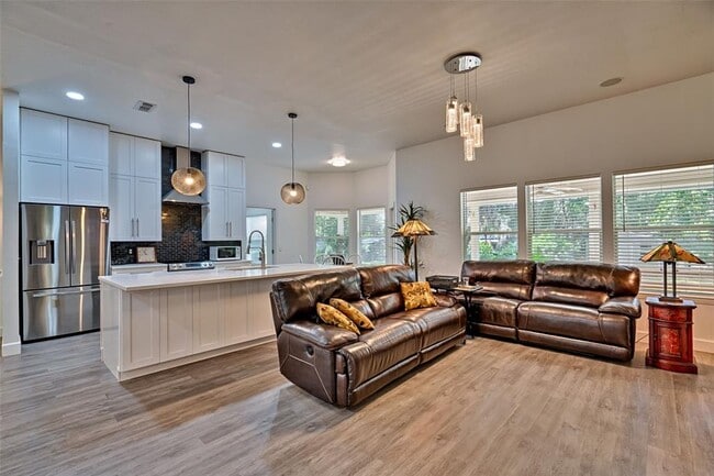 Photo - 6505 SW 135 Pl