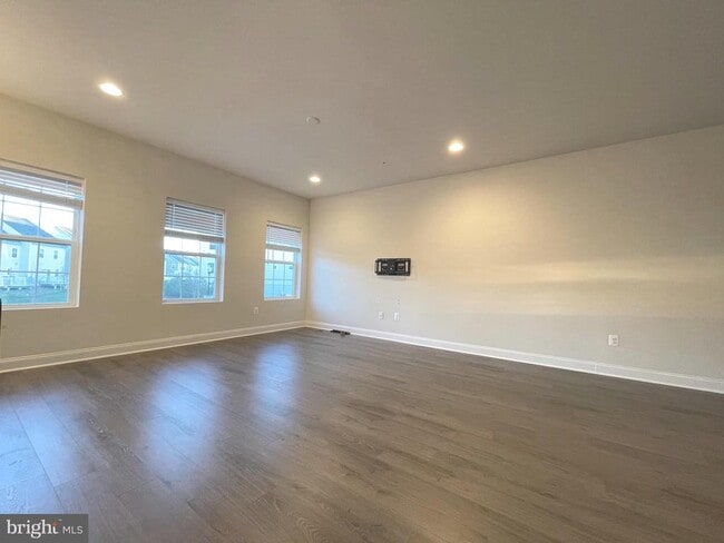 Photo - 3667 Duckhorn Way