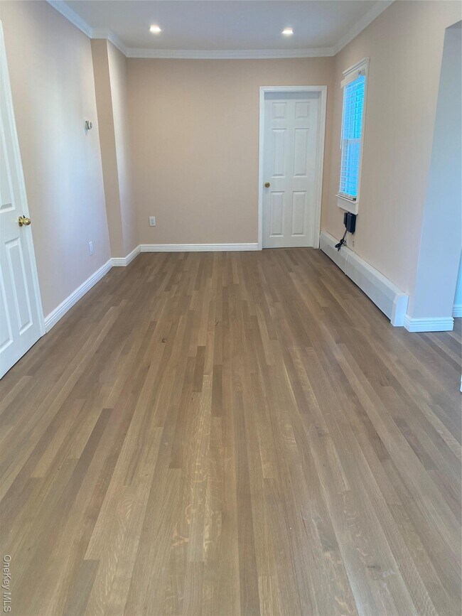 Photo - 75 W Washington Ave