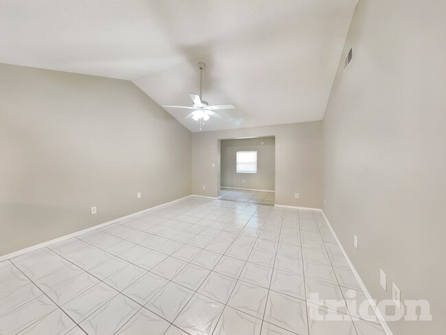 10217 Carriage Glen Ct