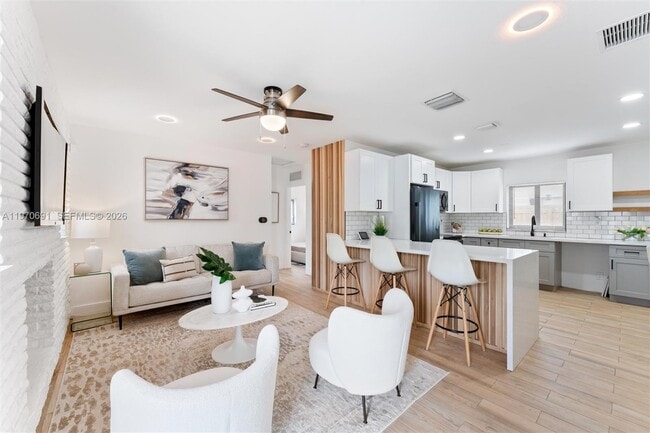 Photo - 6161 NE 7th Ave