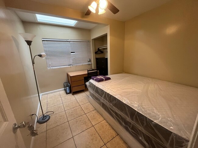 Photo - 5811 Lindo Paseo Unidad 1