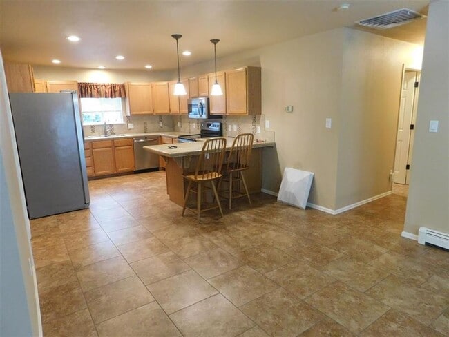 Photo - Nice Home in The Vinyards